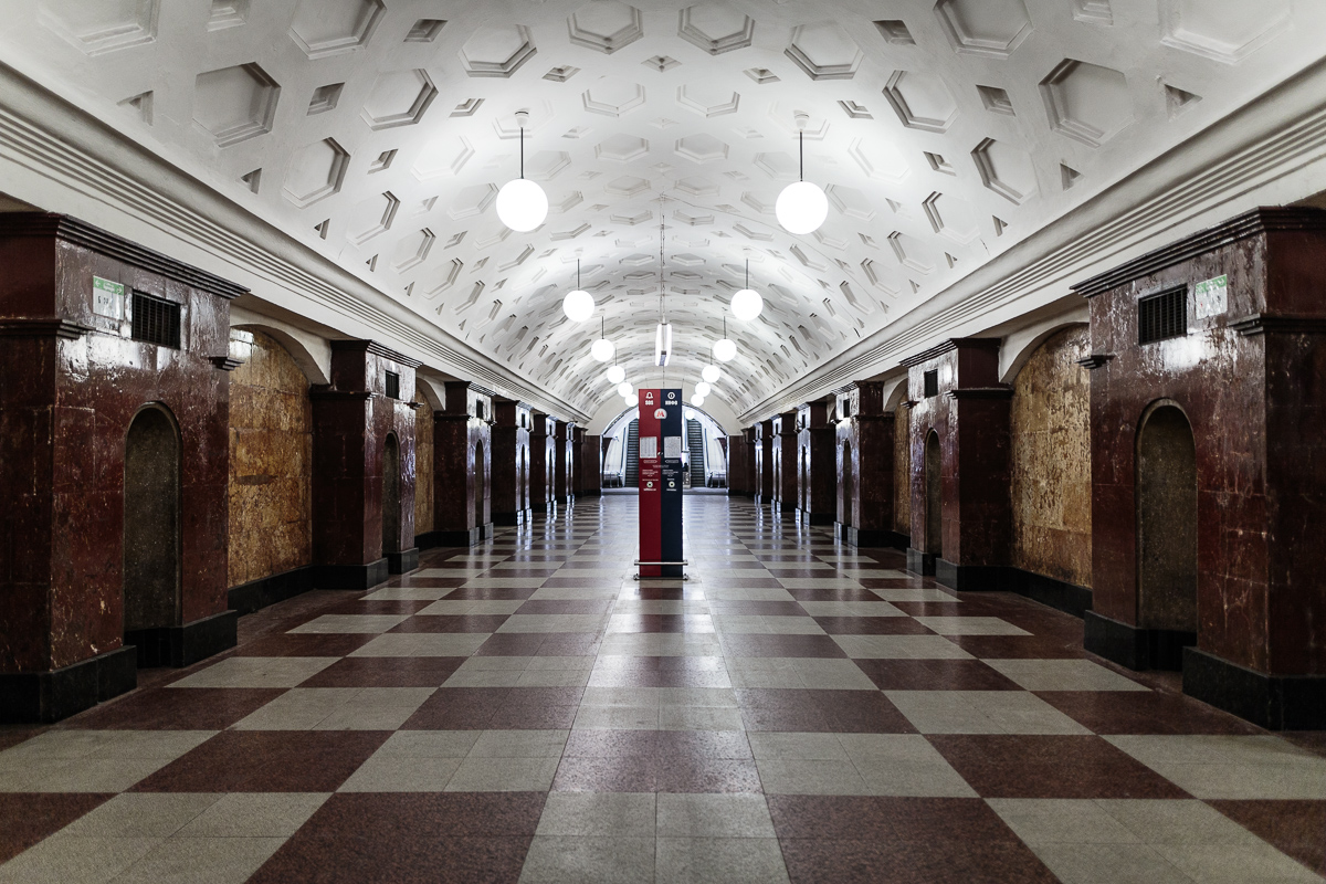 Мрамор в метро Москва